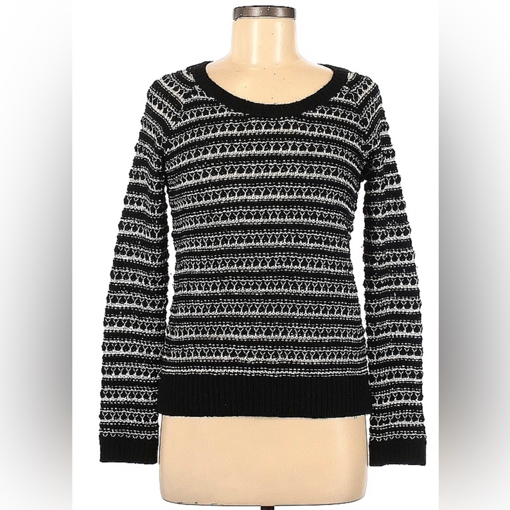 Splendid Pullover Sweater